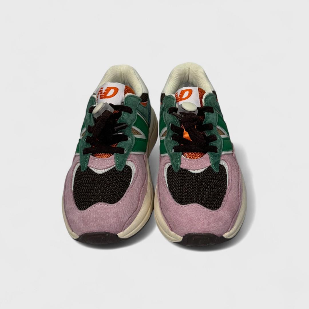Кроссовки New Balance многокрасные