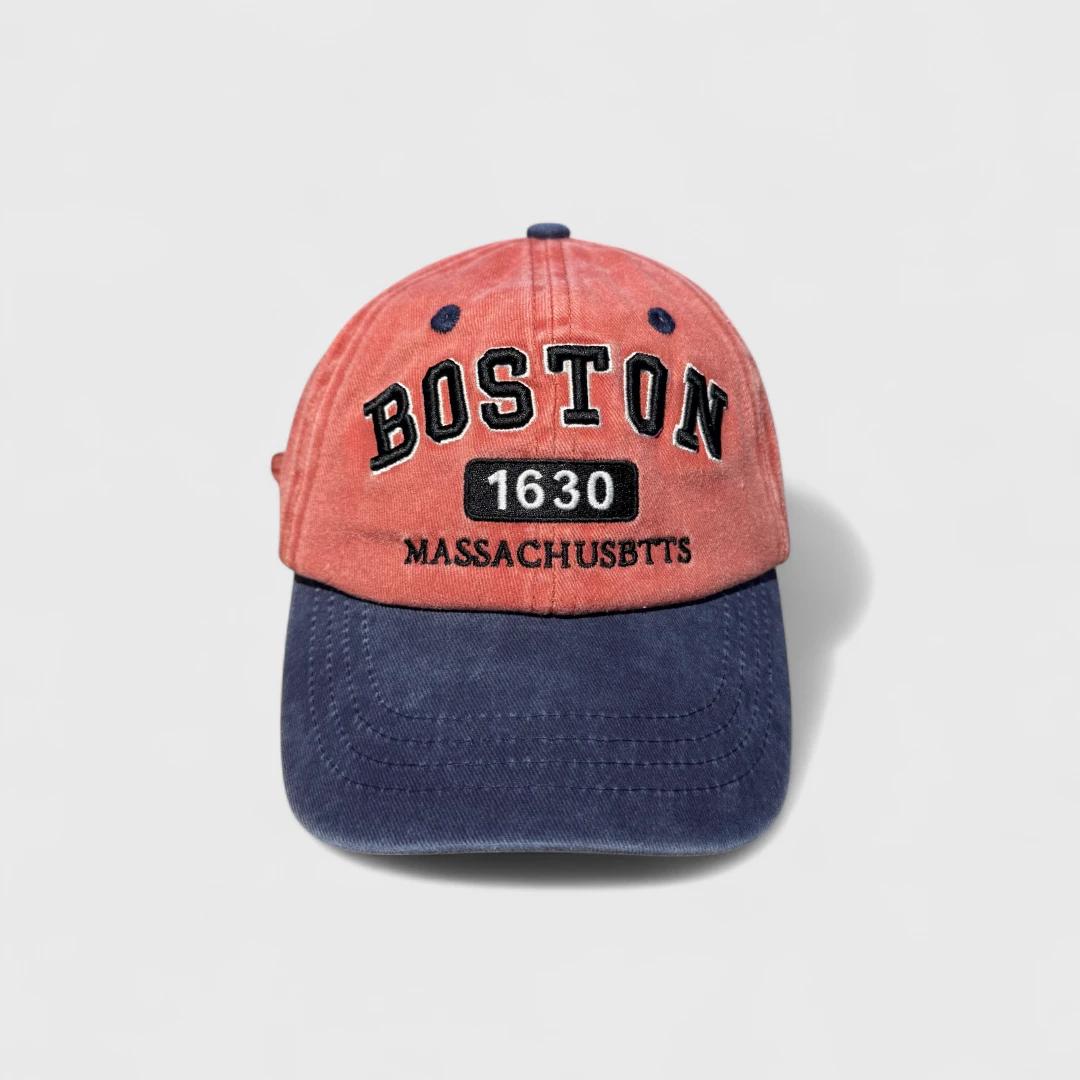 Красная бейсболка Boston