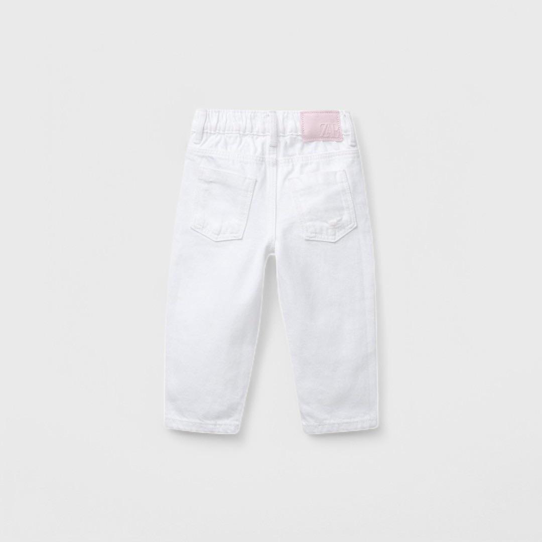 Белые джинсы ZARA