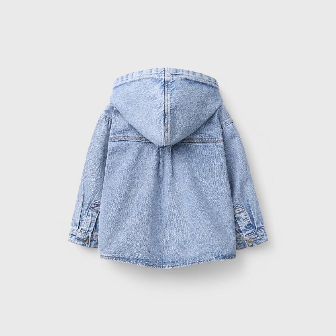 Джинсовая куртка голубого цвета ZARA
