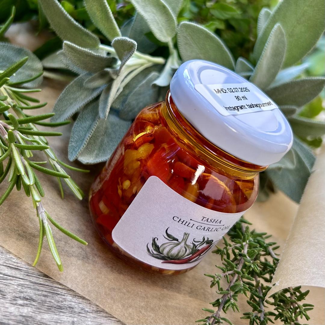 TASHA Chili-Garlic Oil