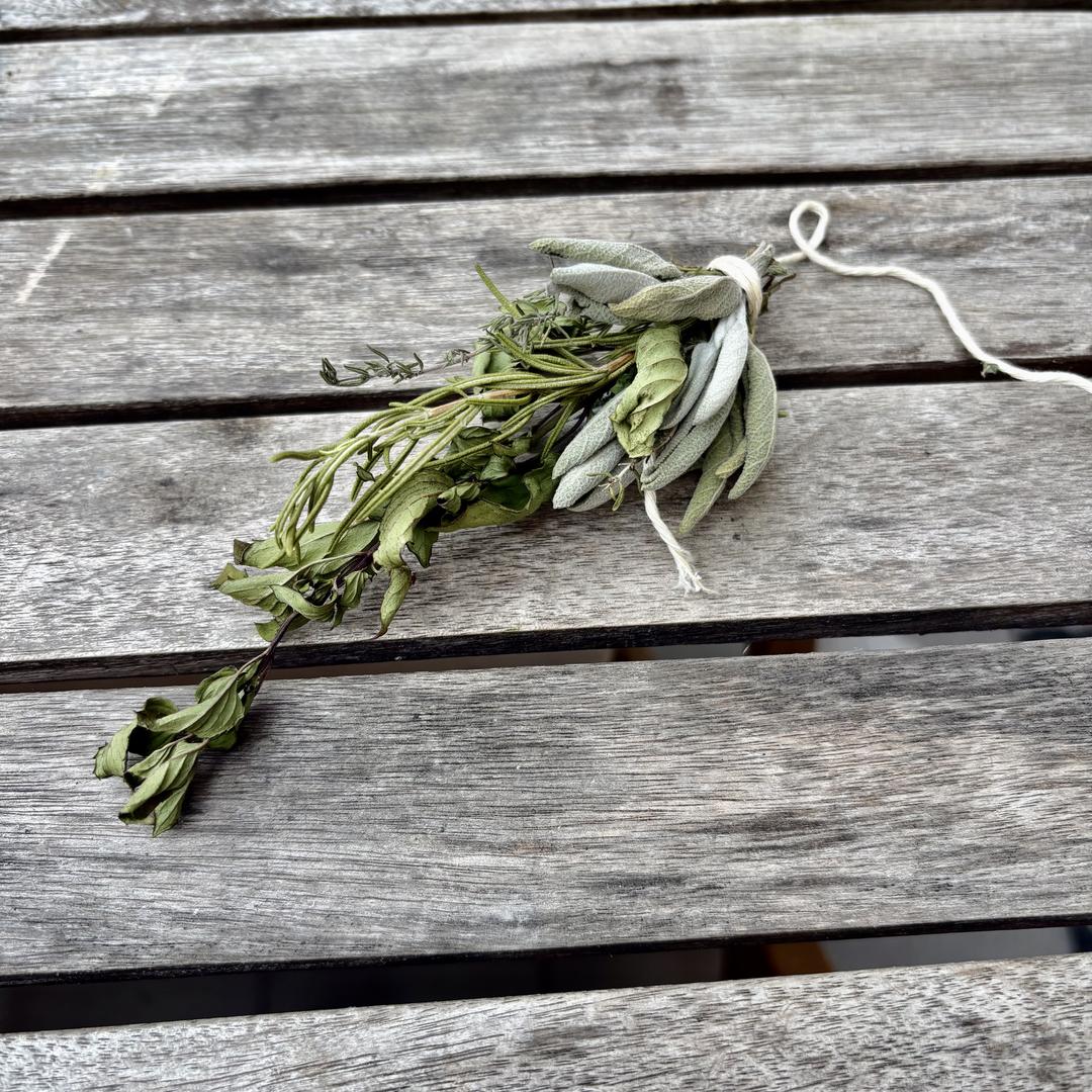 Mediterranes Kräuter-Bouquet
