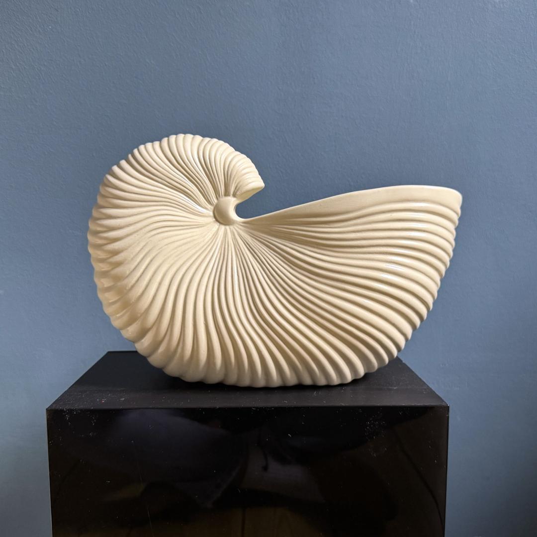 ferm LIVING - Shell Plant Pot