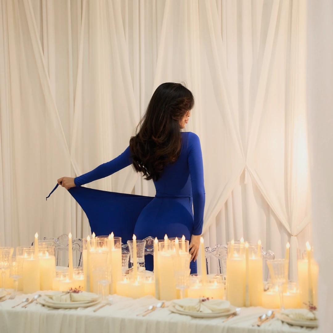 Yasmine платье в электрик цвете