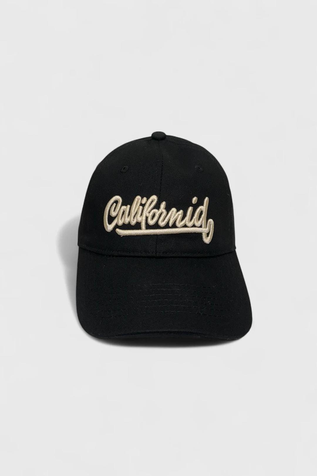Черная бейсболка California