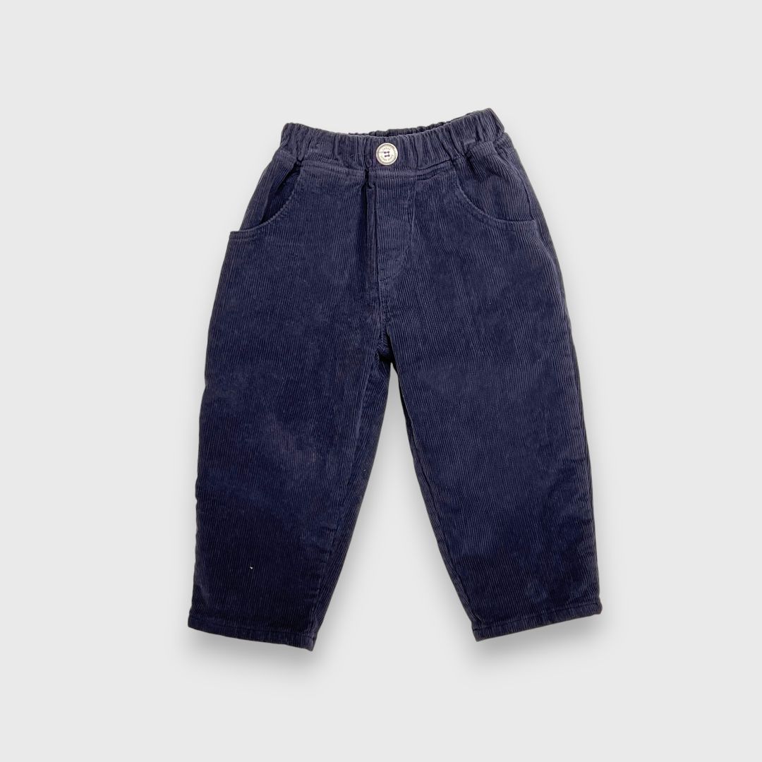 Темно-синие вельветовые брюки