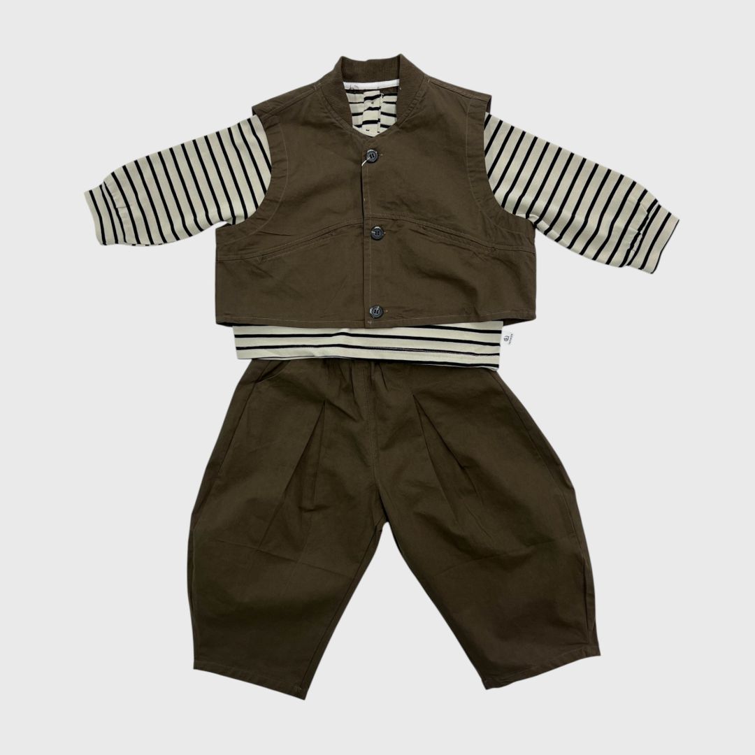 Тройка с лонгсливом, брюками и жилеткой