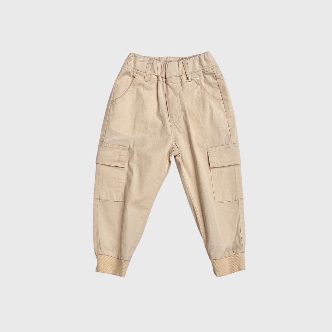 Бежевые штаны карго