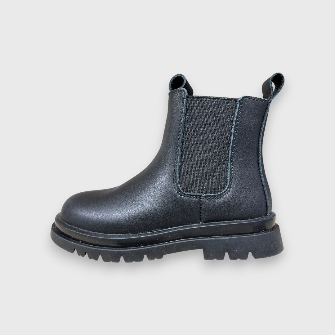 Черные ботинки Chelsea из кожи