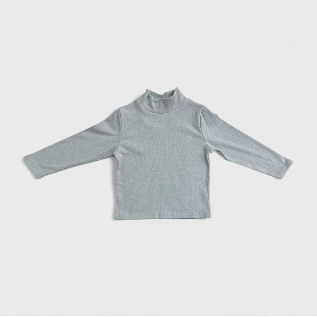 Серая водолазка