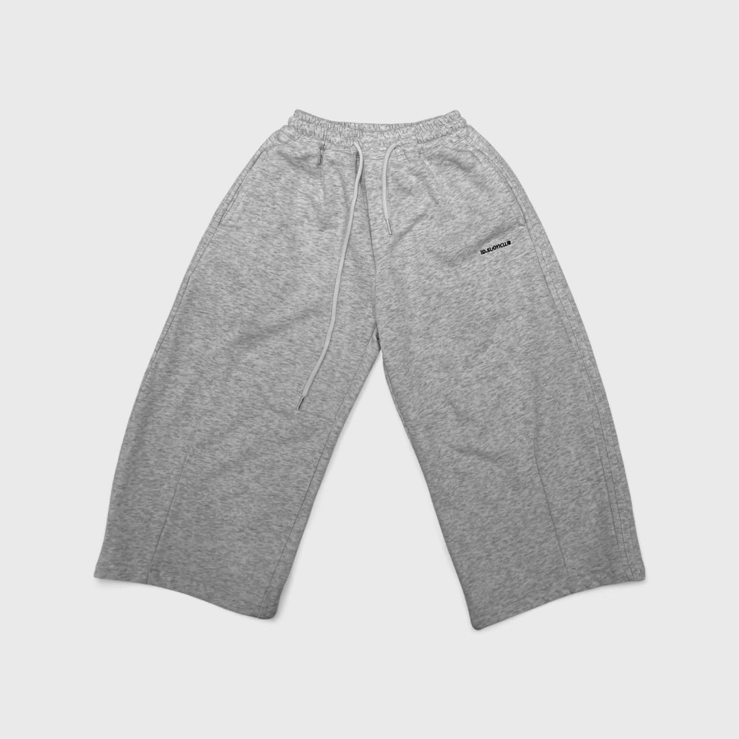 Серые спортивные брюки