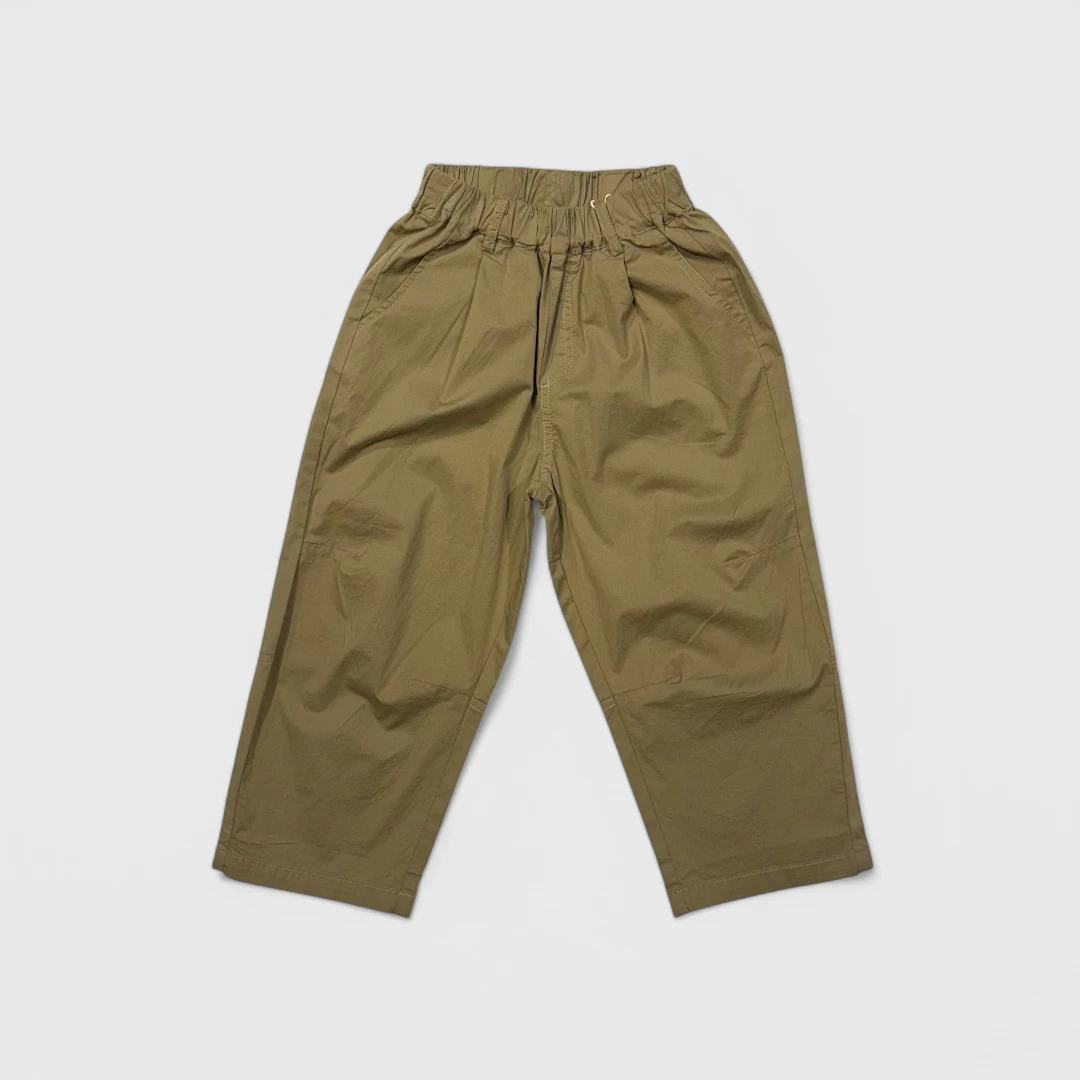 Бежевые брюки для мальчиков