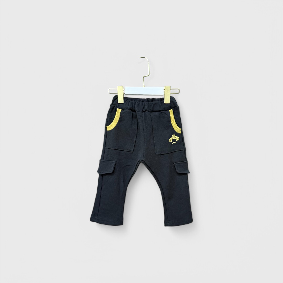 Черные брюки 