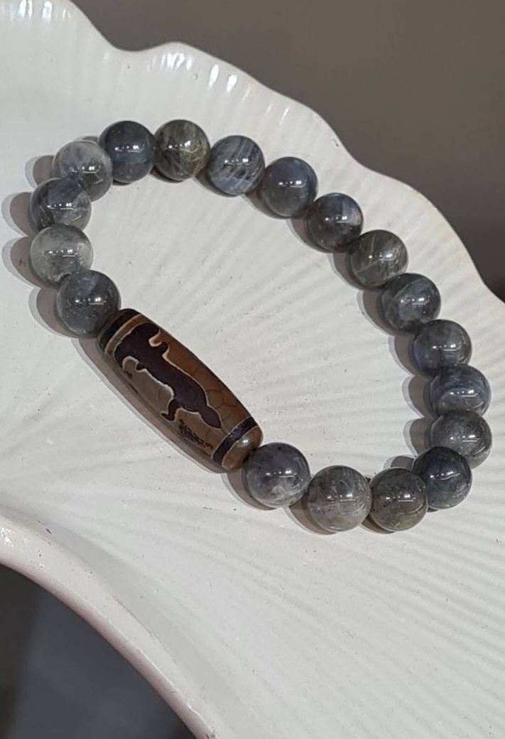 Браслет Дзи Гуань Инь из лабрадора