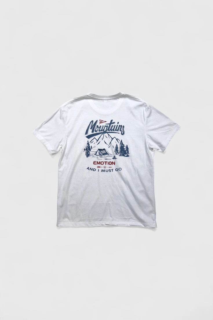 Белая футболка Mountains
