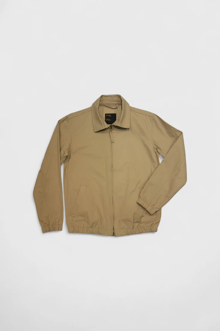 Бежевая куртка Bifukeo