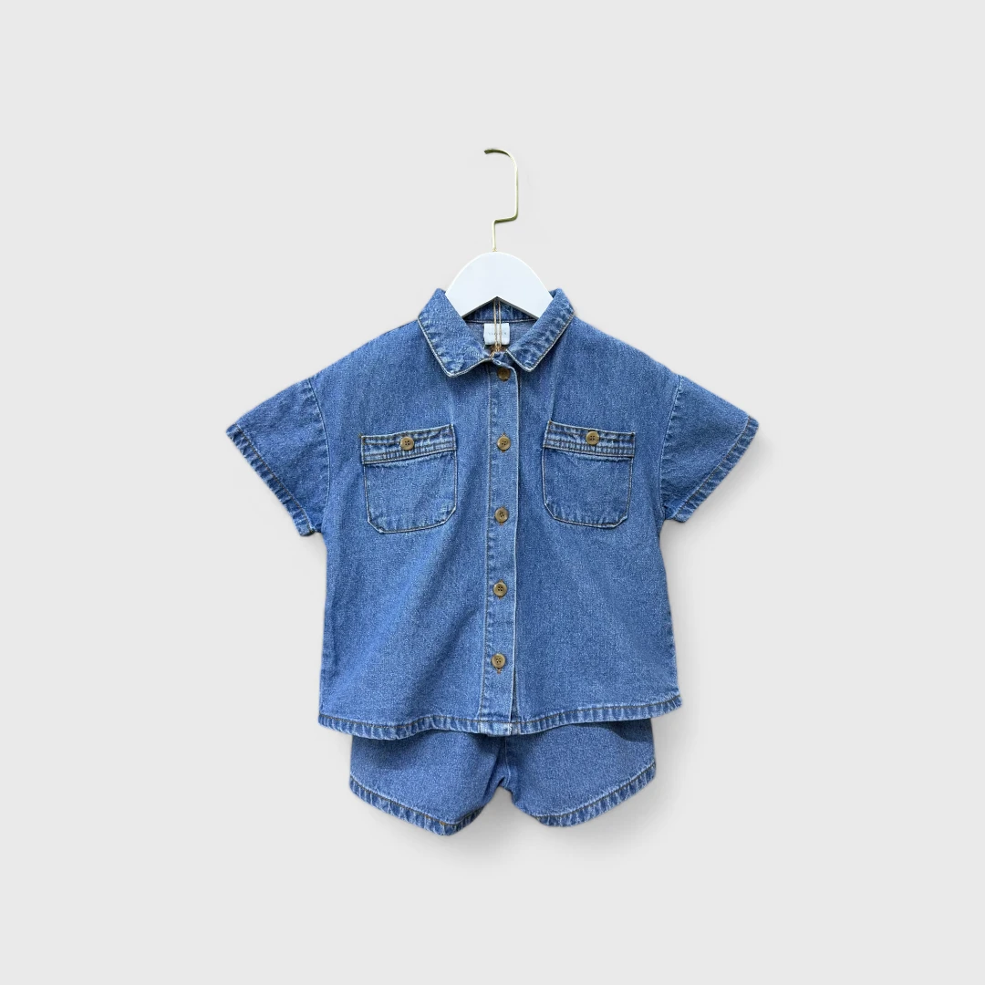 Джинсовый костюм