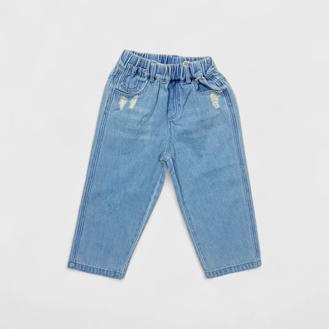 Голубые джинсы