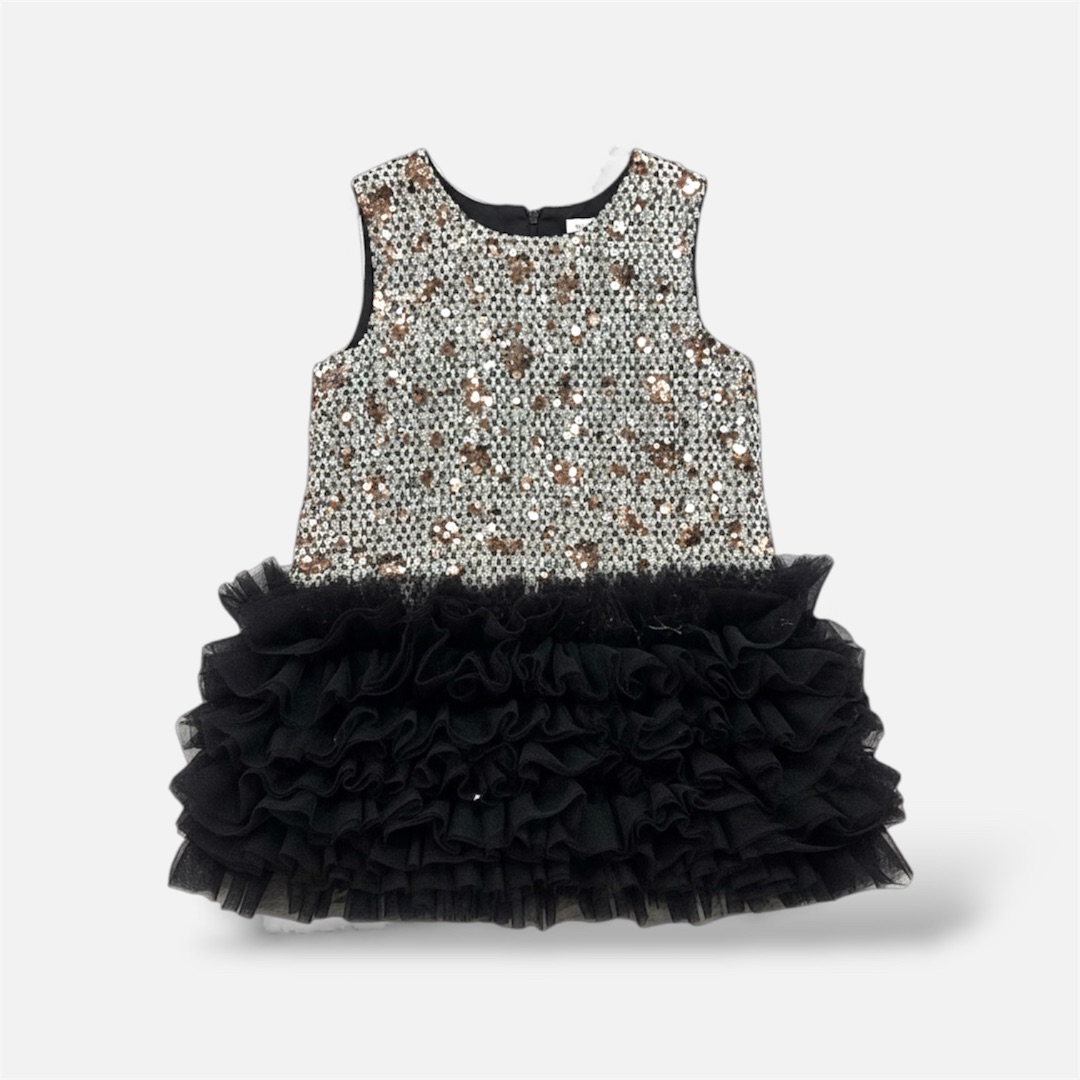 Серебряное платье с черной юбкой