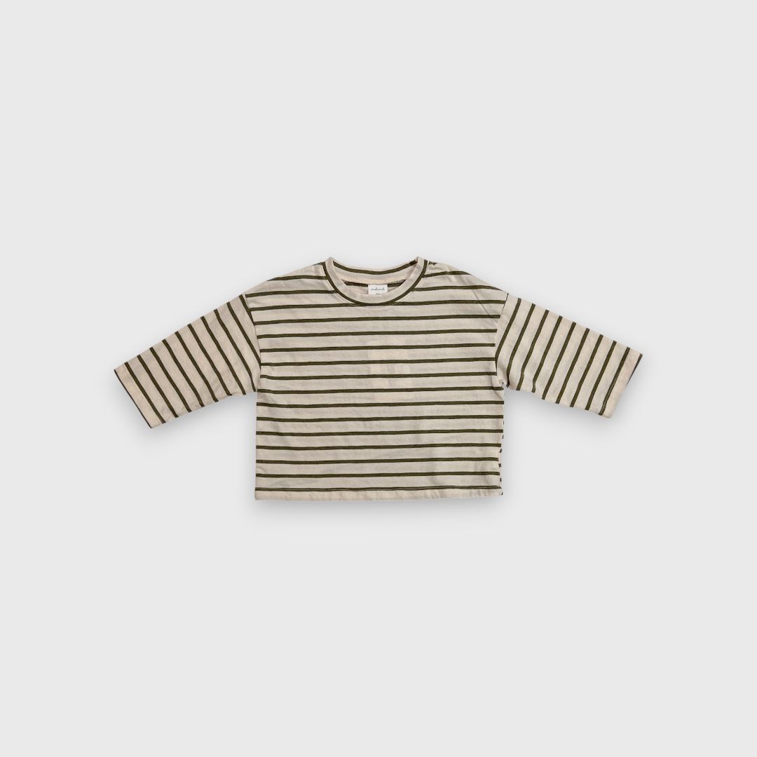 Стильная полосатая футболка бежевого цвета