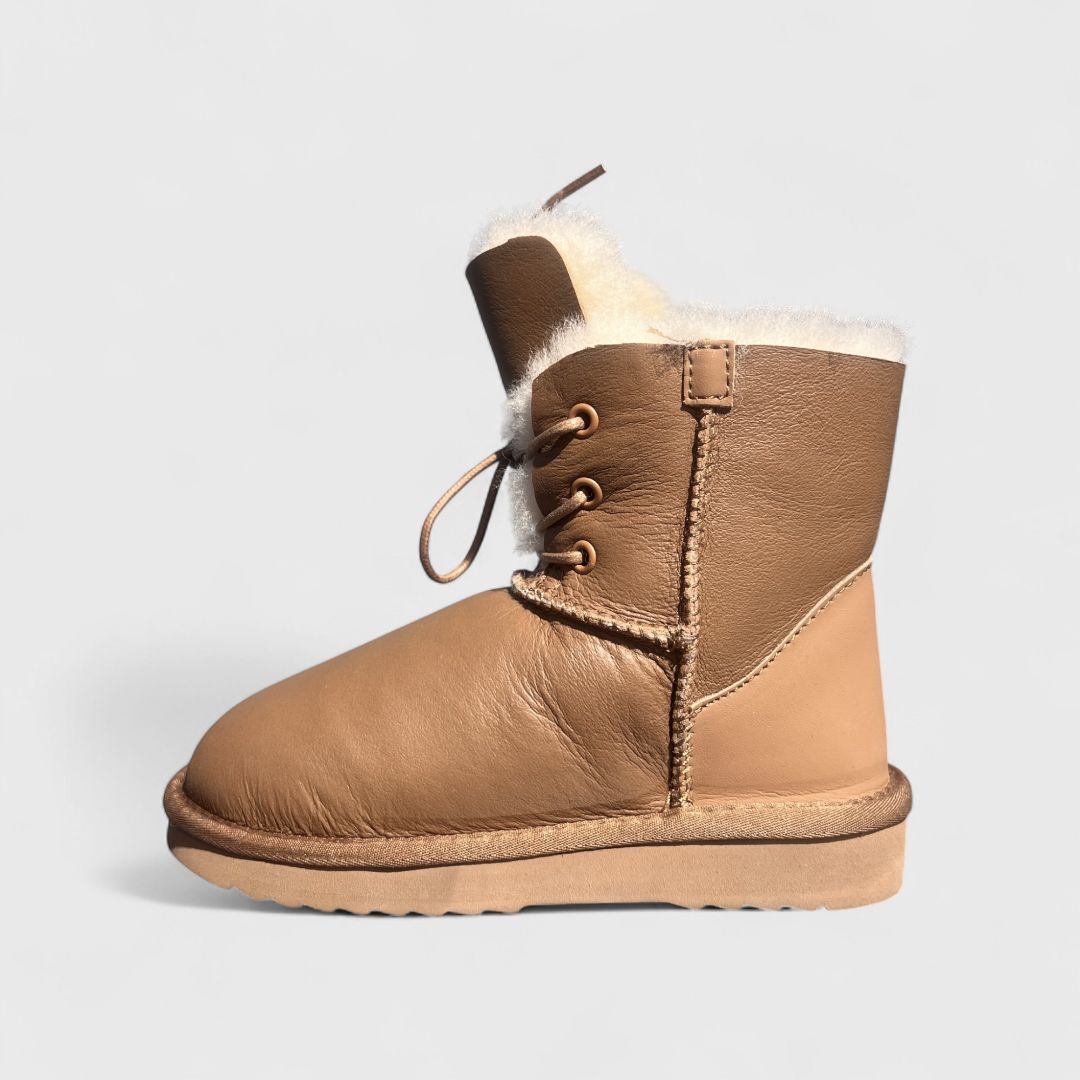 Бежевые сапоги