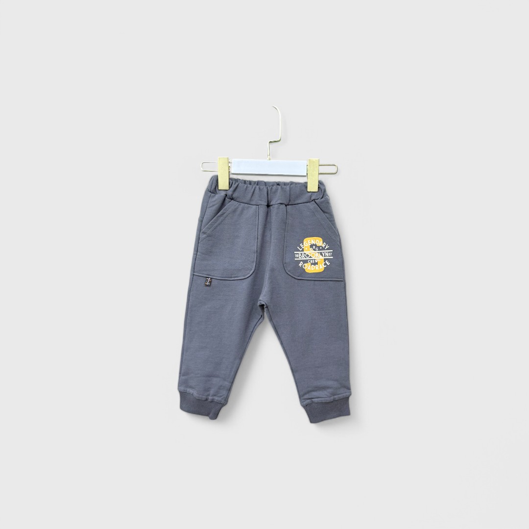 Серые штаны