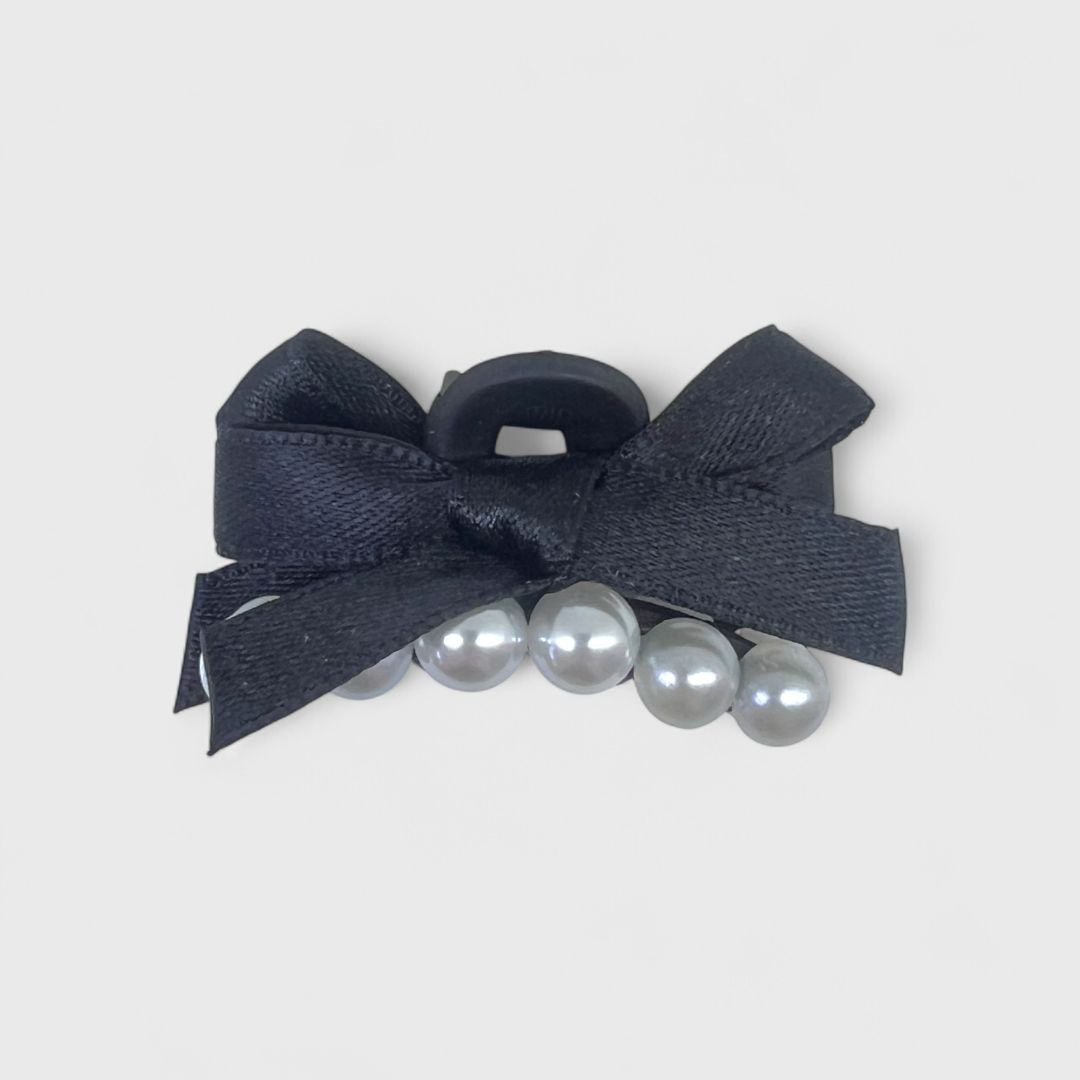 Черная заколка с жемчугом