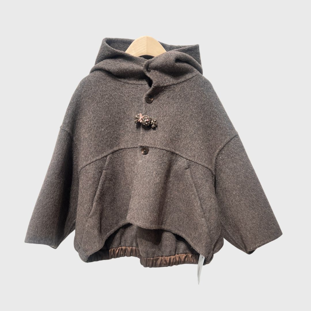 Шоколадное пальто с капюшоном