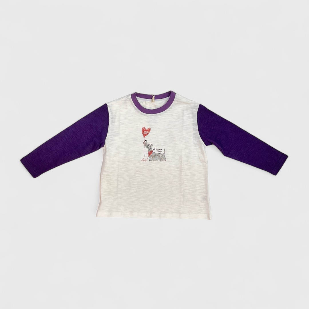 Фиолетовая футболка с рисунком