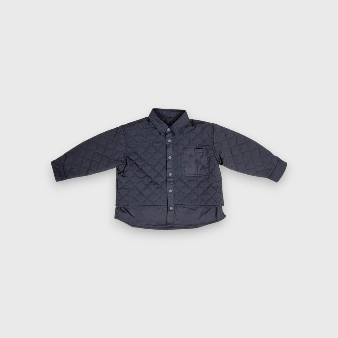 Темно-синяя стеганая рубашка