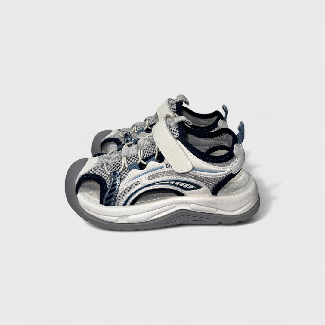 Бело-синиие сандали для детей