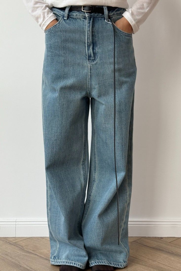 Джинсы прямого кроя