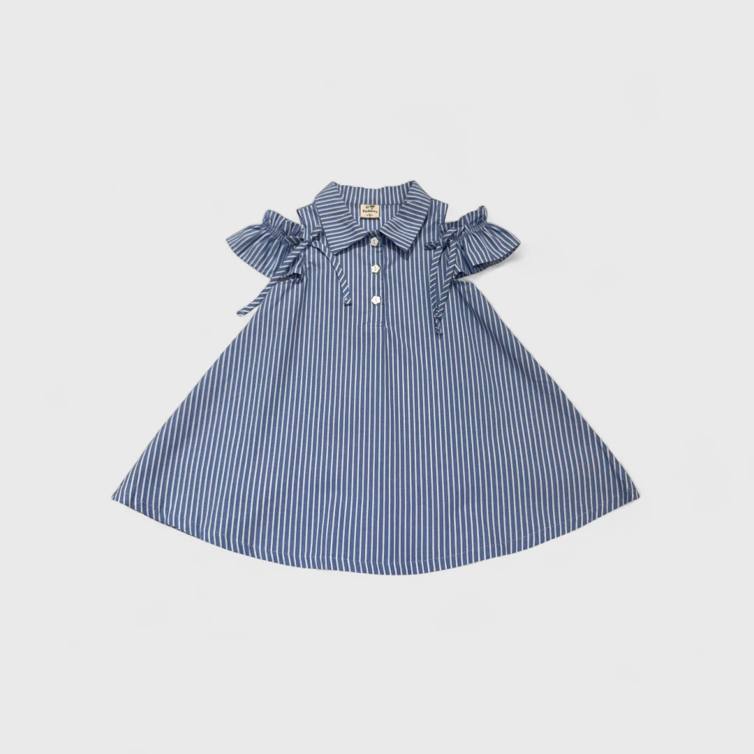 Полосатое платье с рюшами