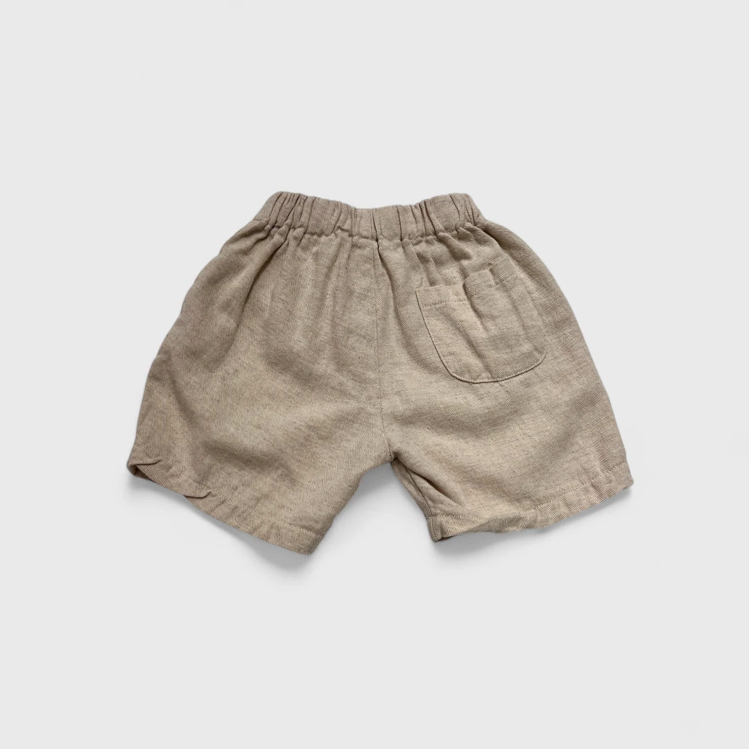 Бежевые шорты