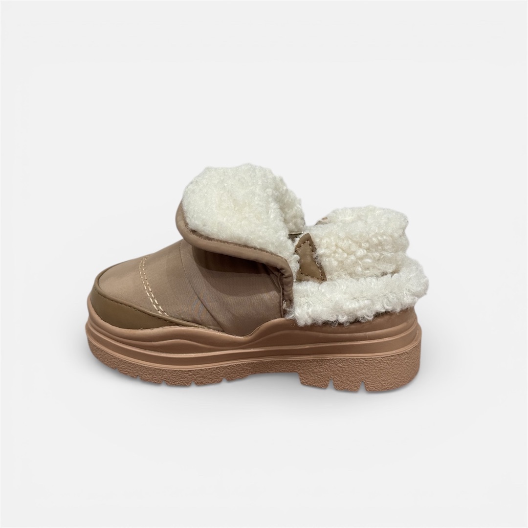 Коричневые утепленные сандалии