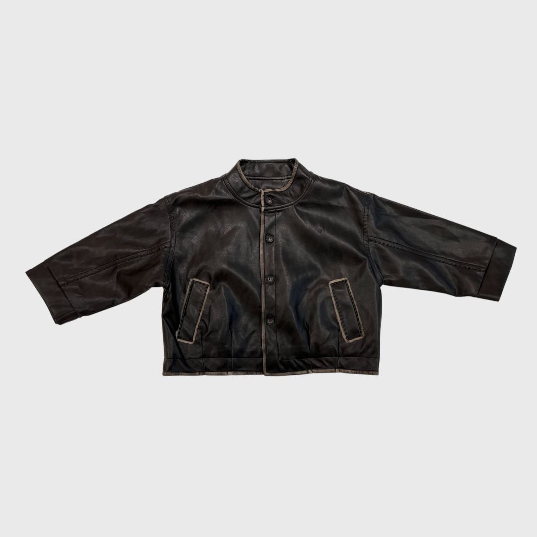 Коричневая кожаная куртка