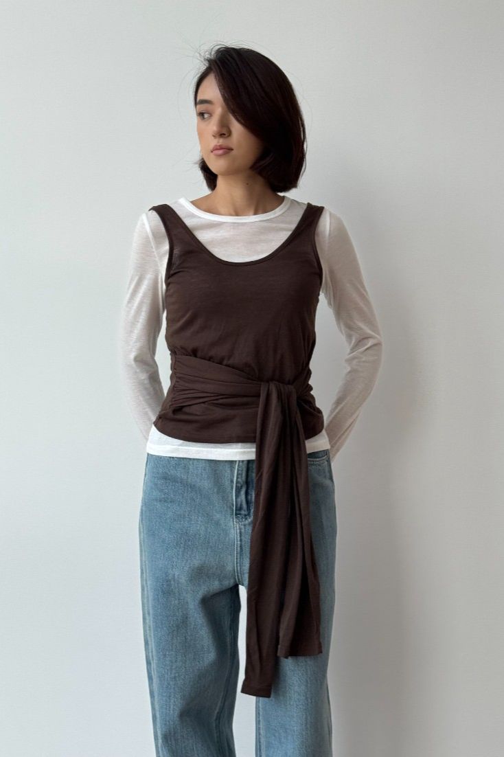Двойной лонгслив с коричневой майкой