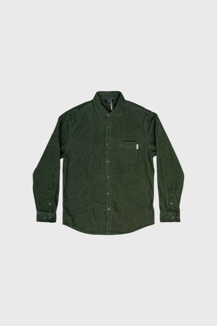 Темно-зеленая рубашка вельвет