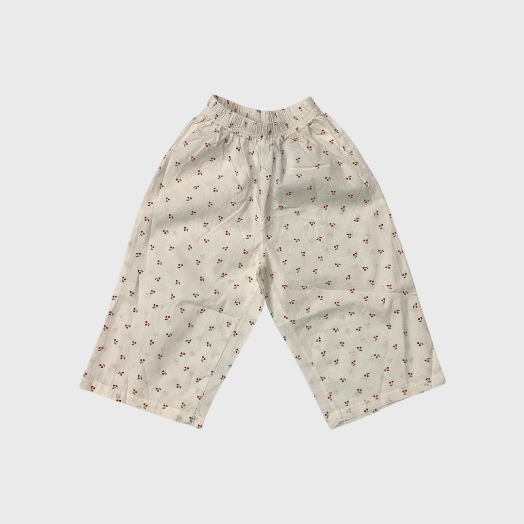 Брюки светлые с цветочным принтом