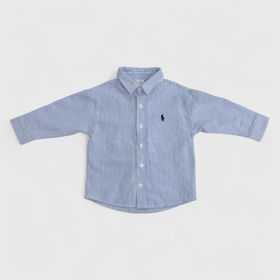 Синяя полосатая рубашка