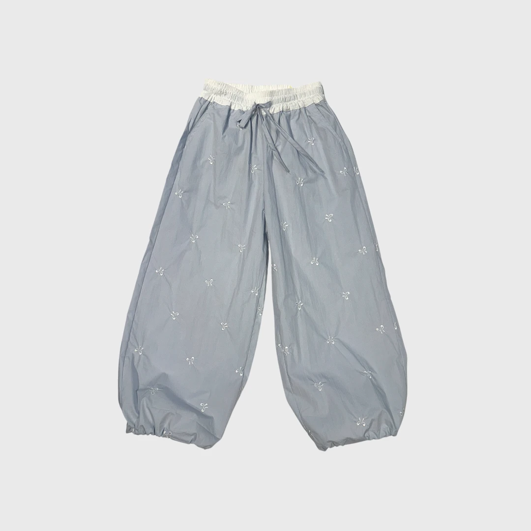 Летние широкие брюки с вышивкой бантика