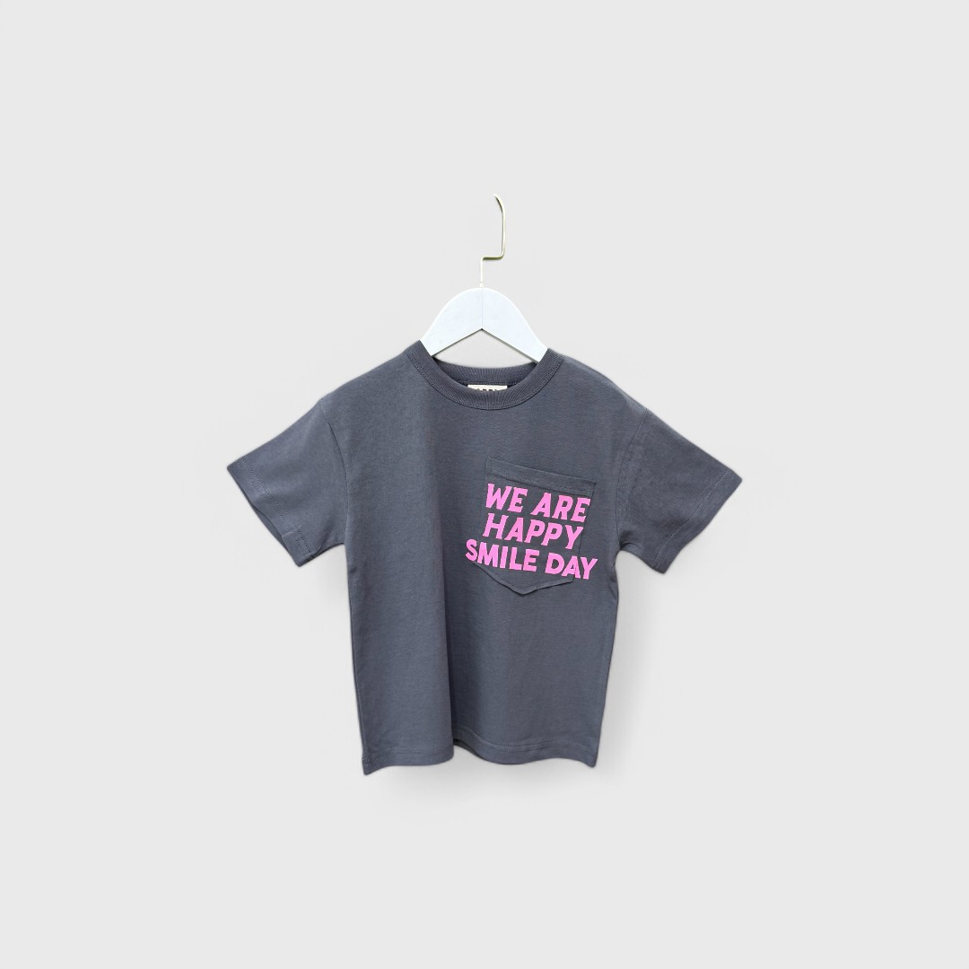 Серая футболка 'WE ARE HAPPY SMILE DAY'