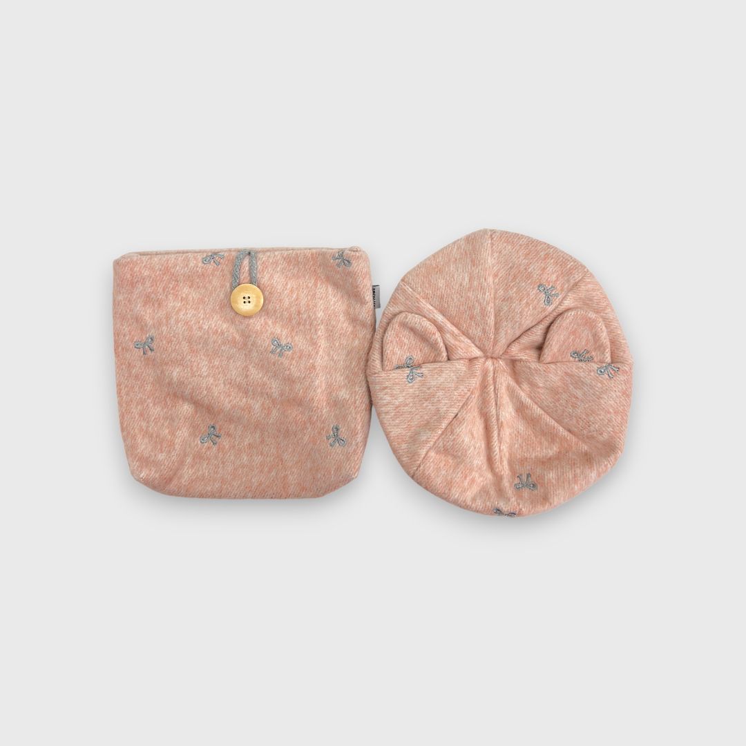 Розовый комплект шапки и сумки