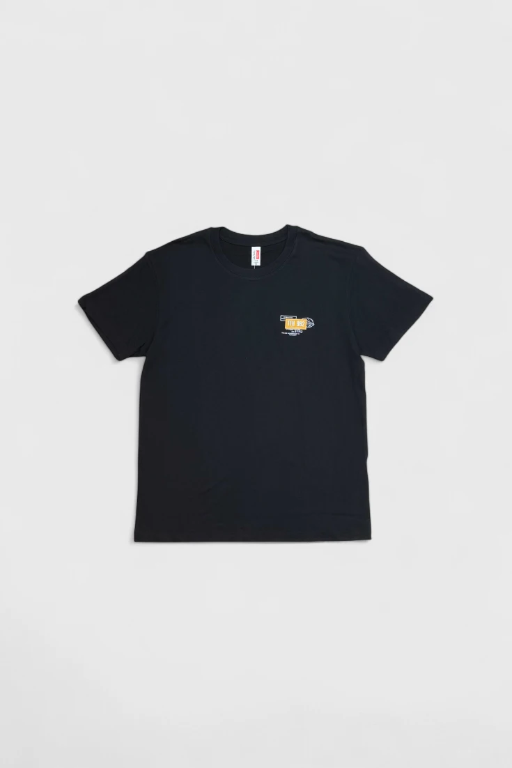 Черная футболка Saltrock