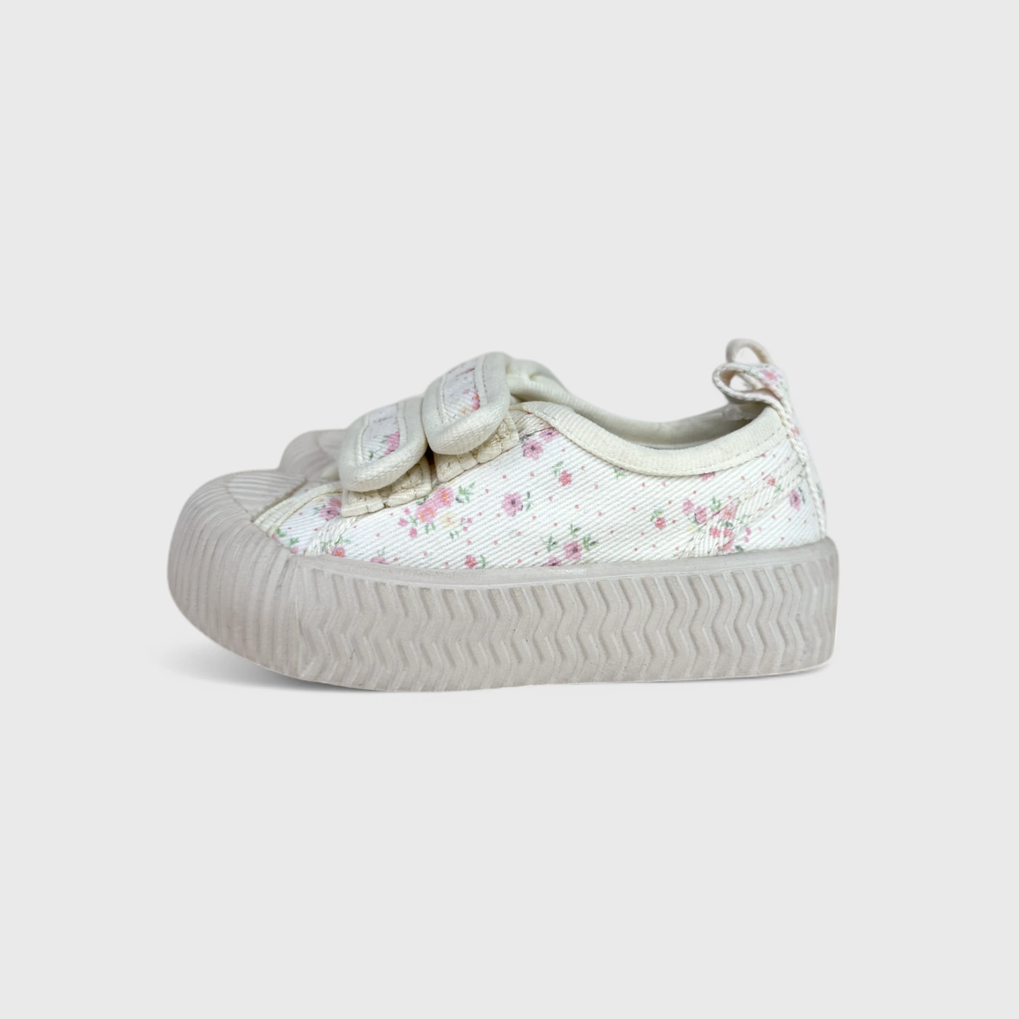 Цветочные кроссовки