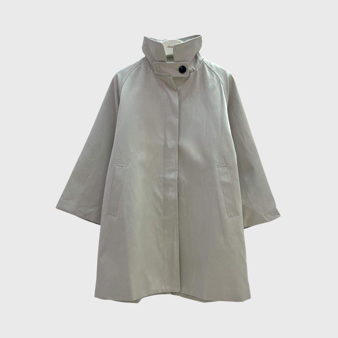 Бежевый тренч