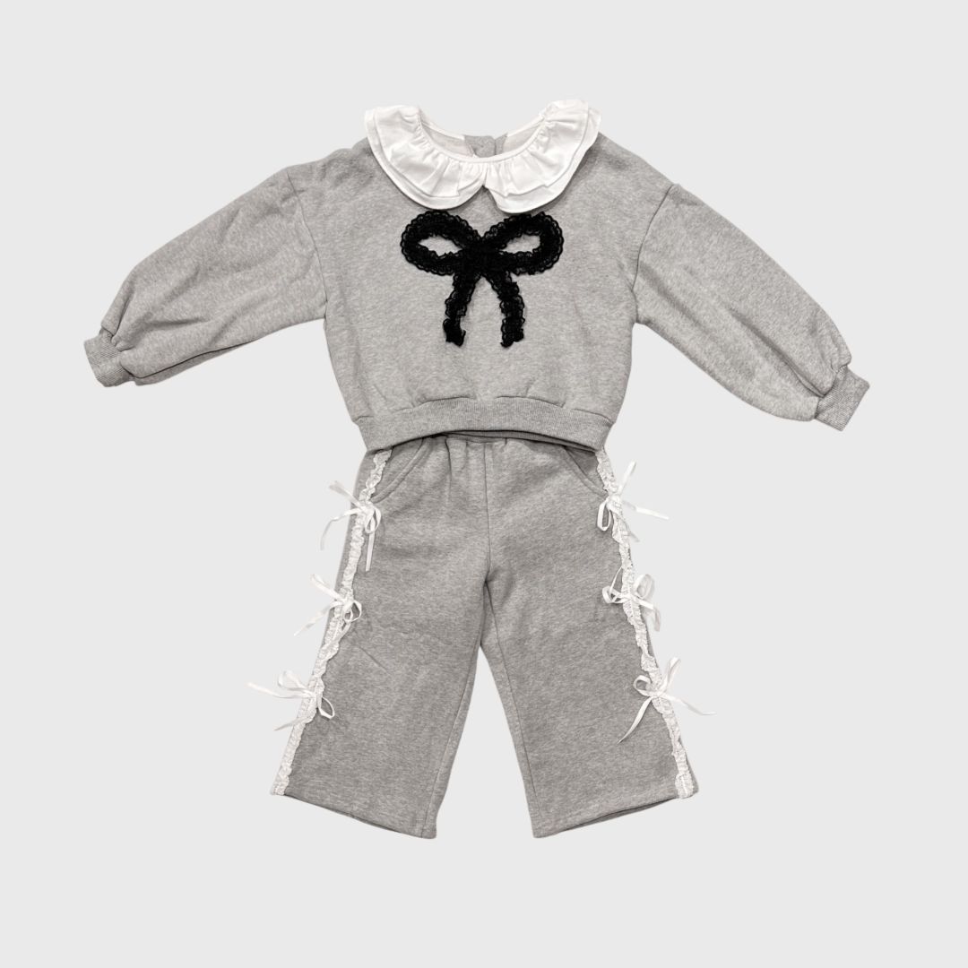 Серый спортивный костюм с воротником