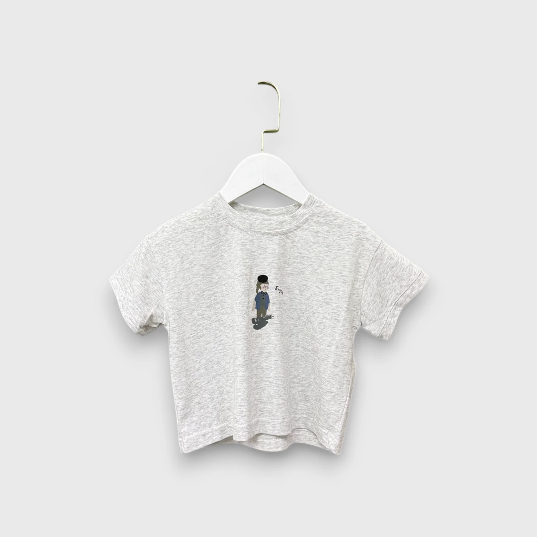 Серая футболка с рисунком