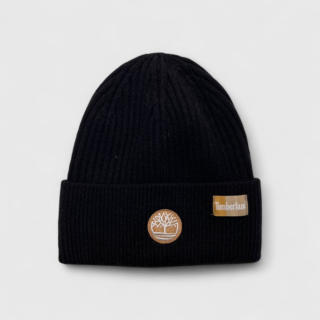 Черная шапка Timberland