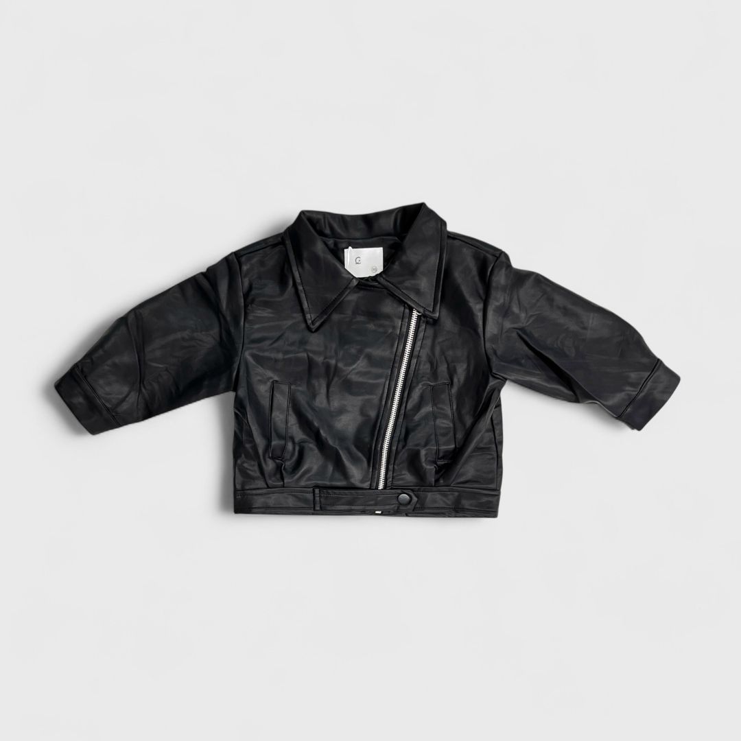 Черная куртка